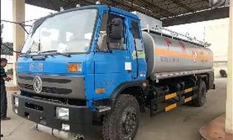 国产运泥车视频,高效运输，助力基础设施建设