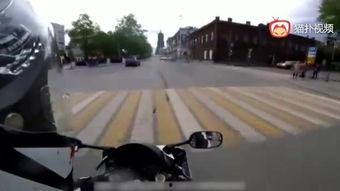 国产卡车走烂泥路视频,性能卓越彰显国产力量